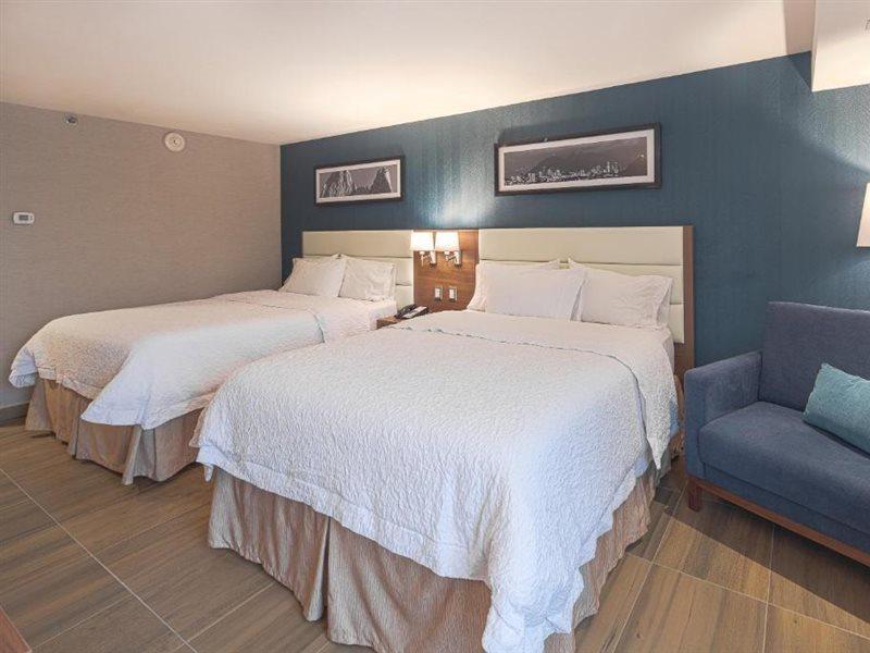 Hampton By Hilton Monterrey Galerias Obispado Extérieur photo