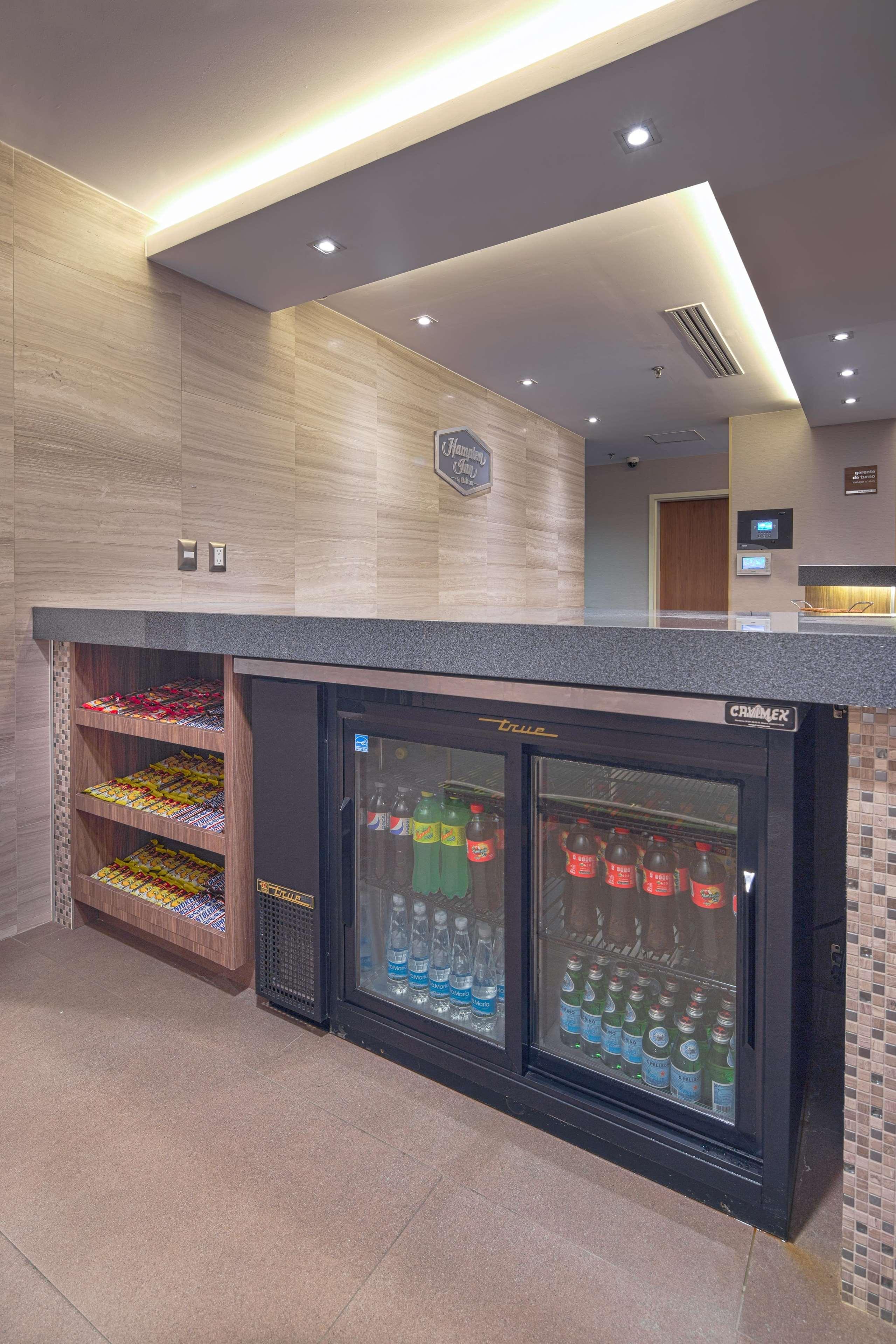 Hampton By Hilton Monterrey Galerias Obispado Extérieur photo