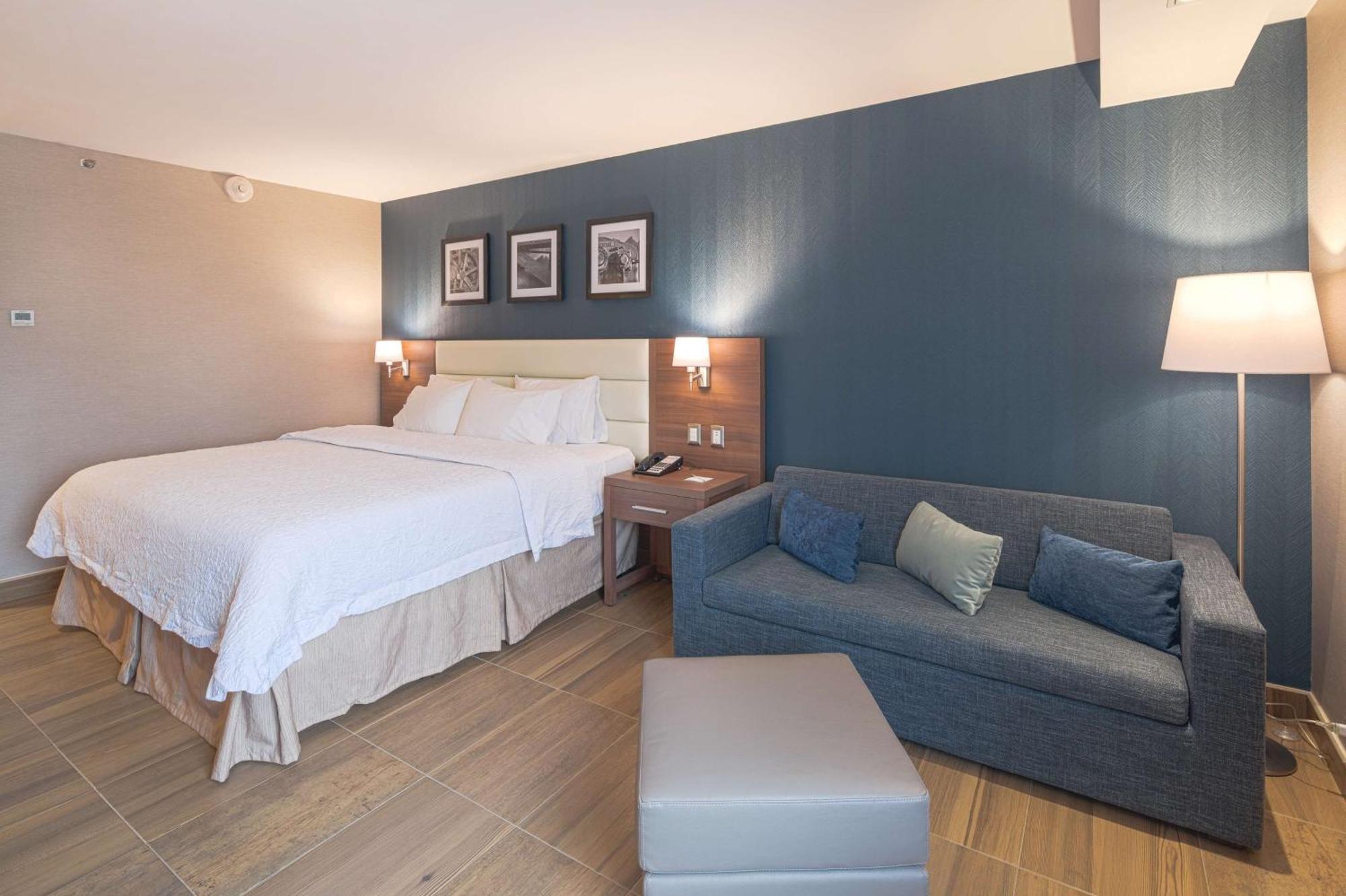 Hampton By Hilton Monterrey Galerias Obispado Extérieur photo
